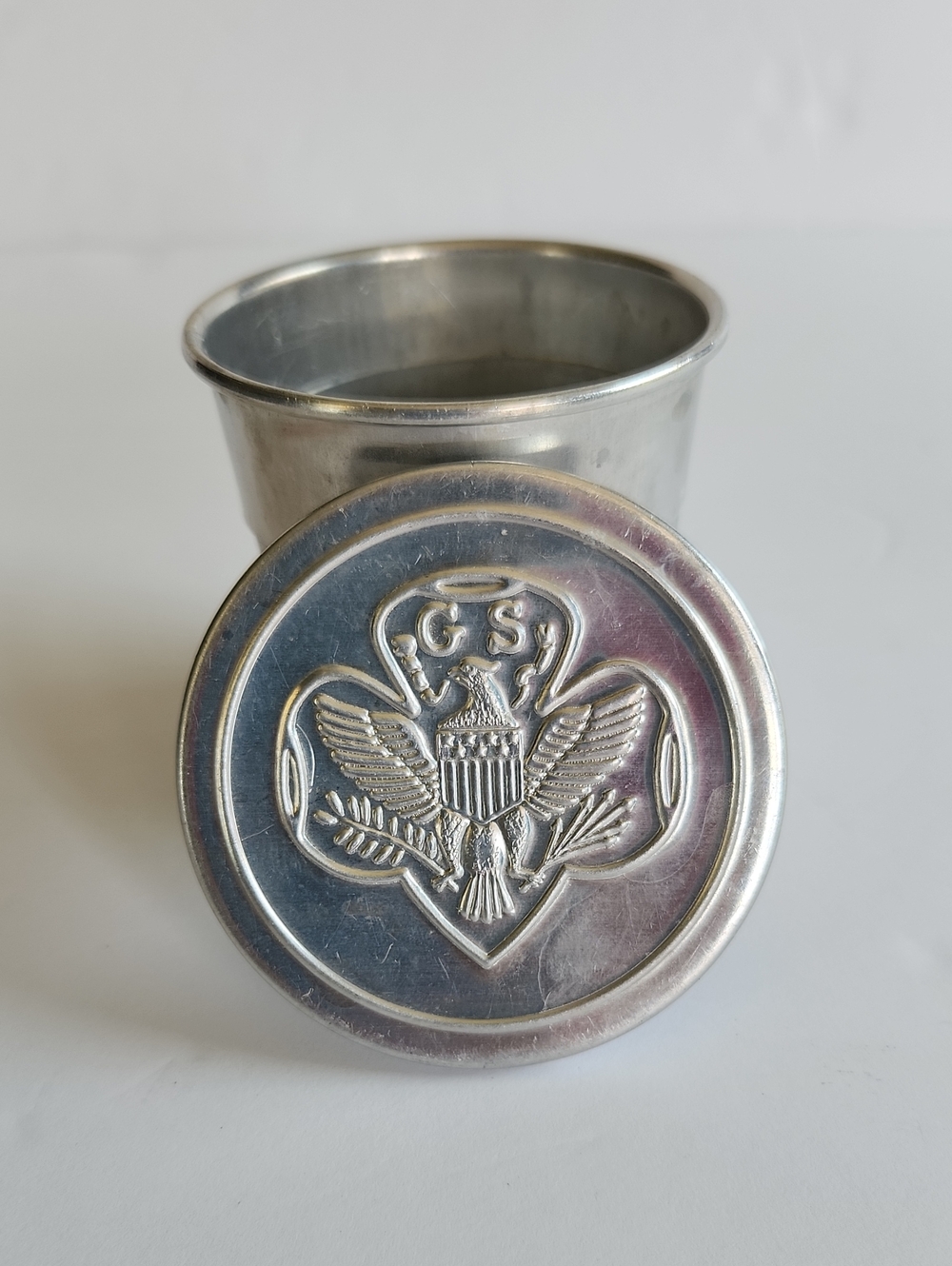 Vintage 1950's Girl Scout Collapsible Folding Metal Camping Drinking Cup w/Lid